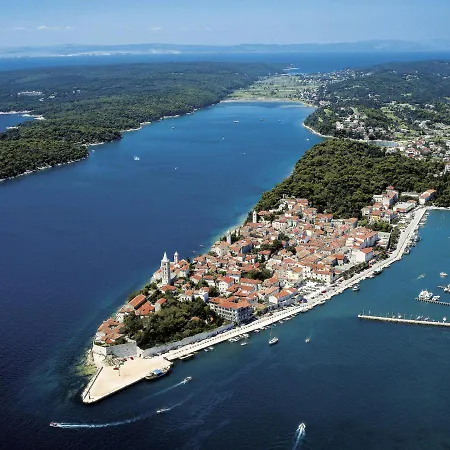 In With Terrace, Air Conditioning, Wi-fi Apartamento